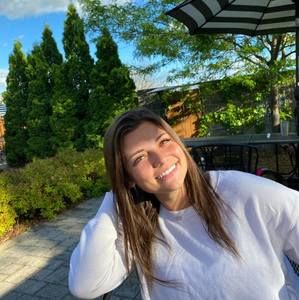 Meet your Posher, Brittany